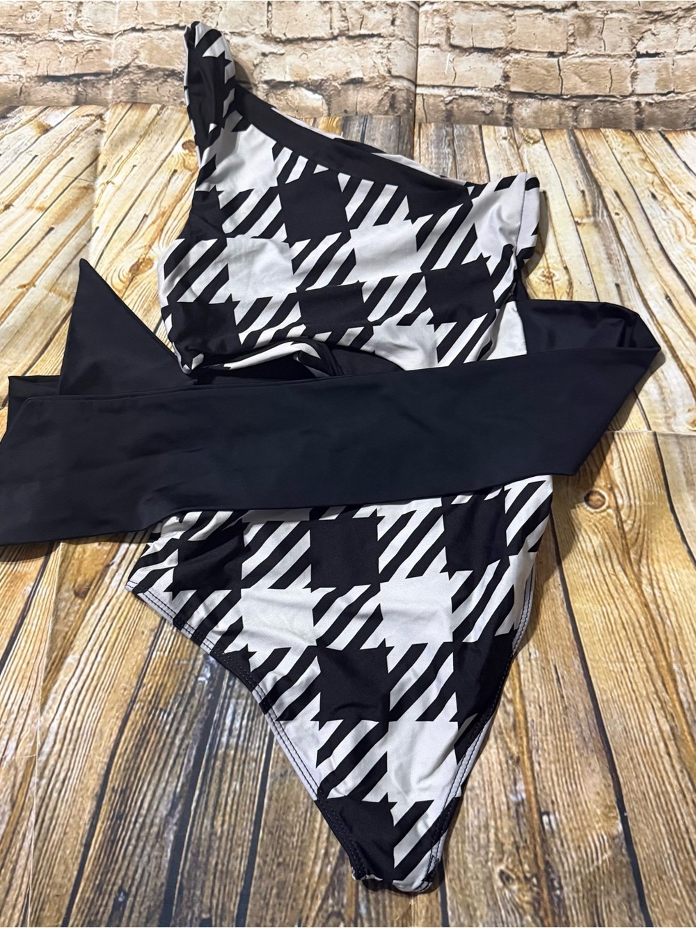 NEW Beach Riot Swimwear Size XS Carlie One Piece Houndstooth Swimsuit Cutout - Picture 4 of 5